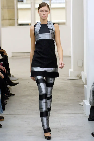 Look 26